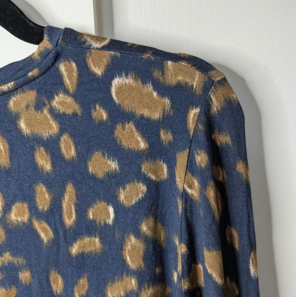 COS gathered shoulder long Sleeve top sz L - Picture 8 of 11